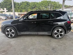 Mercedes-Benz Mercedes-Benz GLB