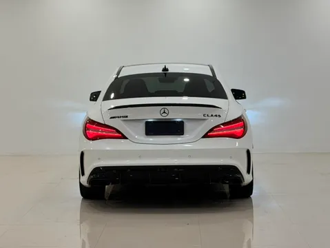 Mercedes-Benz Mercedes-Benz CLA