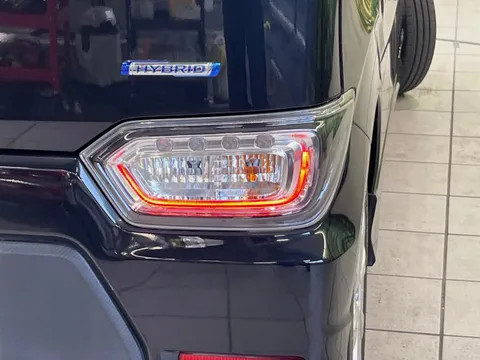 Suzuki Wagon R Stingray