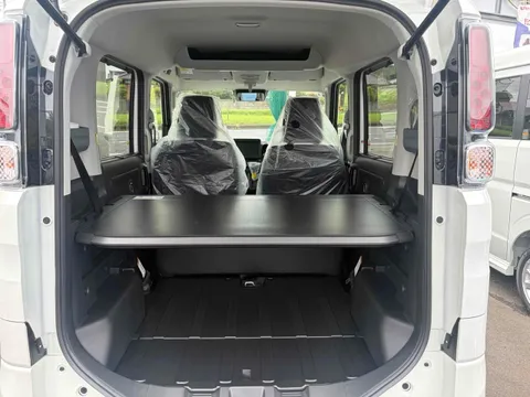 Suzuki Spacia Base