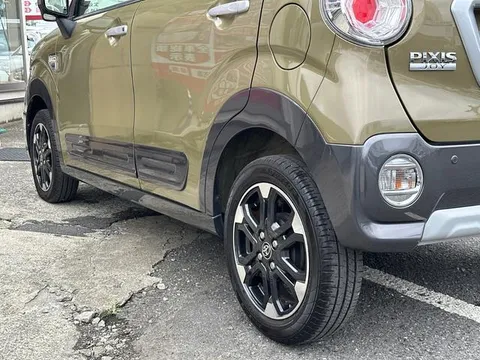 Toyota Pixis Joy
