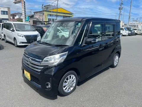 Nissan Dayz Roox