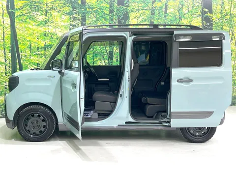 Suzuki Spacia Gear