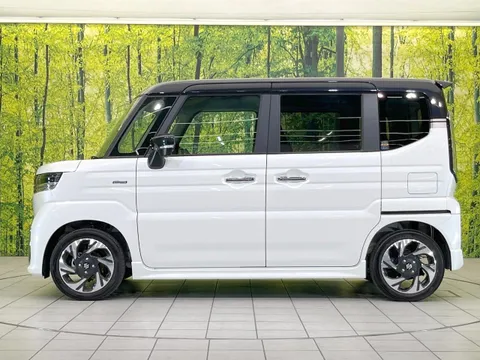 Suzuki Spacia Custom
