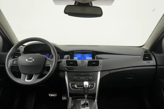 Renault SM5