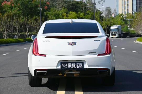 Cadillac XTS