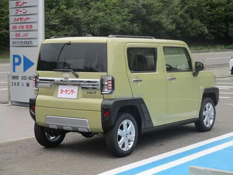 Daihatsu Taft