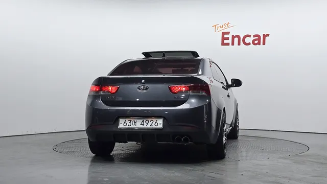 Kia Cerato (Forte)