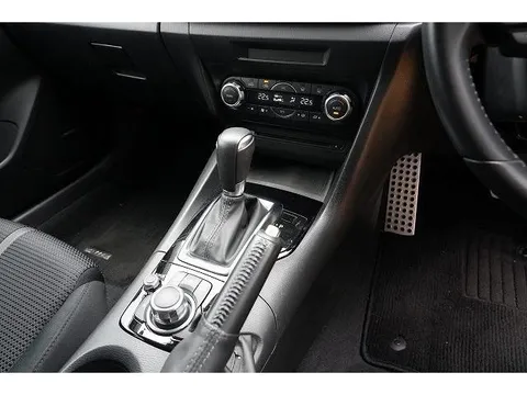 Mazda Axela Sport