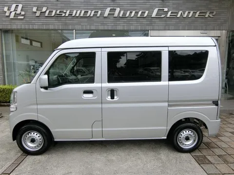Nissan Clipper