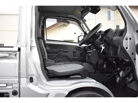Mitsubishi Minicab Truck
