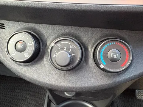 Toyota Yaris (Vitz)