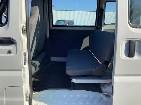 Mitsubishi Minicab Van