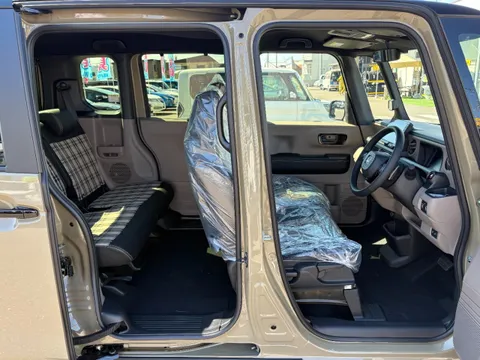 Honda N-BOX Joy