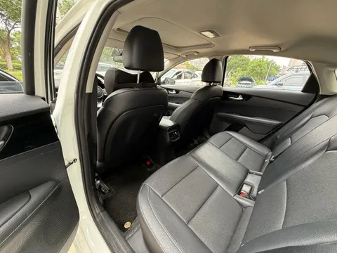 Kia Cerato (K3)