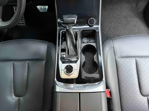 Jetour X90