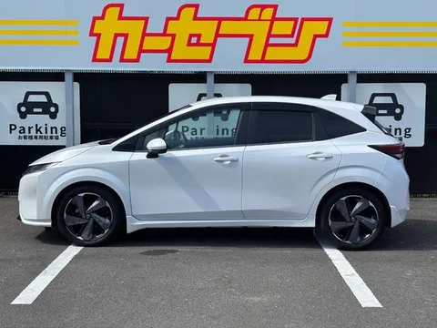Nissan Note Aura