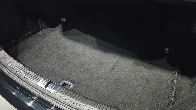Genesis G90 (EQ900)