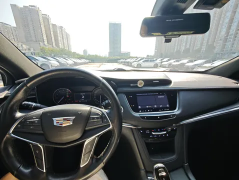 Cadillac XT5