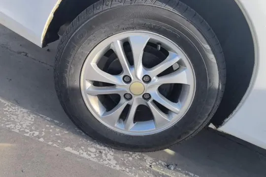 BYD F3