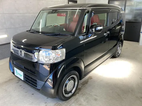 Honda N-BOX Slash