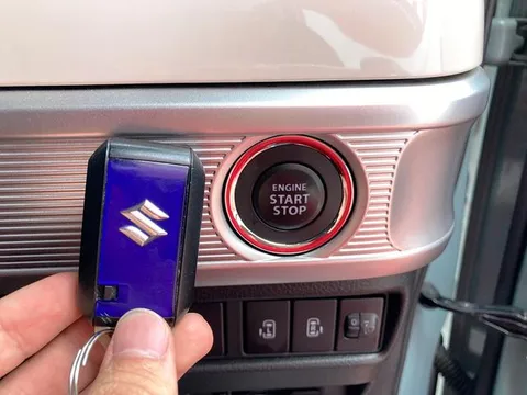 Suzuki Spacia