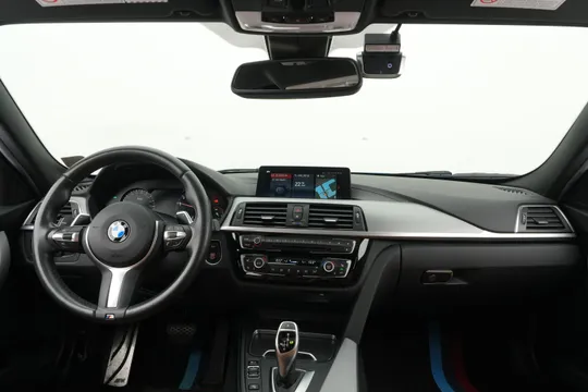 BMW BMW