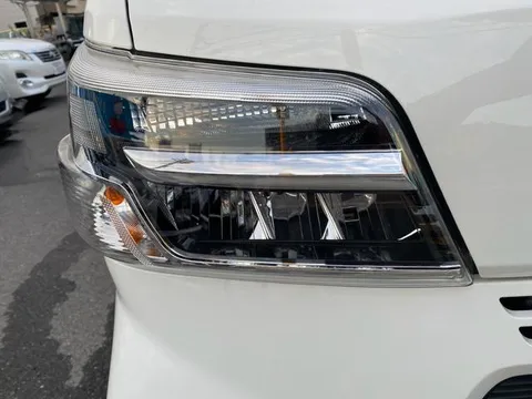 Toyota Pixis Van