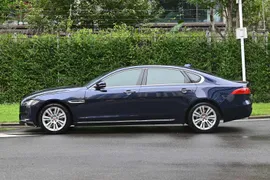 Jaguar XFL