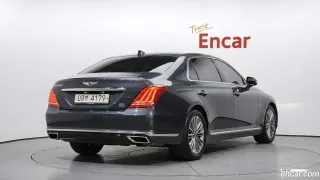 Genesis G90 (EQ900)