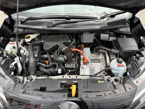 Nissan Note Aura