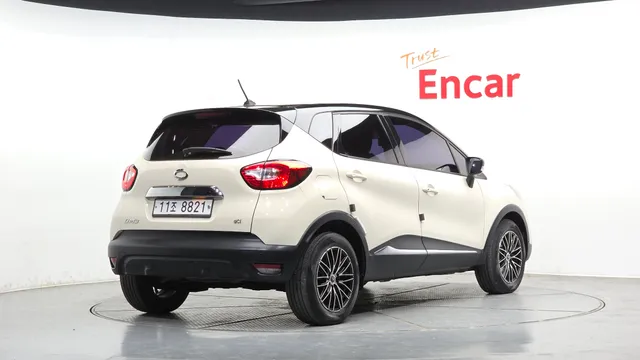 Renault QM3
