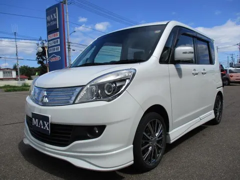 Mitsubishi Delica D:2