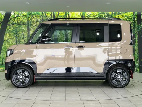 Mitsubishi Delica Mini