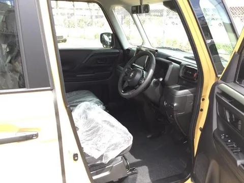 Suzuki Spacia Gear