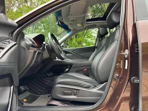 Acura CDX