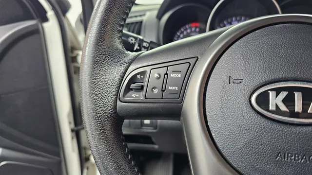Kia Cerato (Forte)