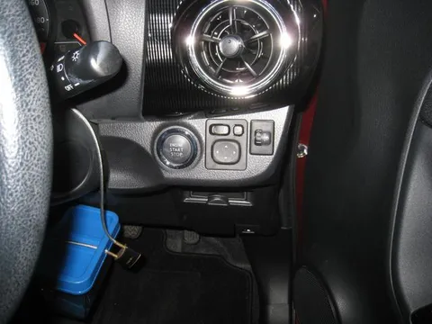 Toyota Yaris (Vitz)