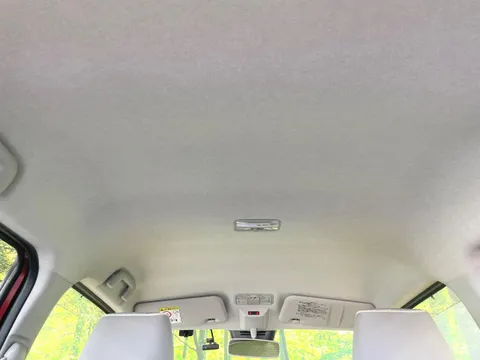 Daihatsu Mira Tocot