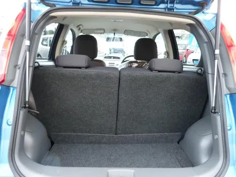 Subaru R2