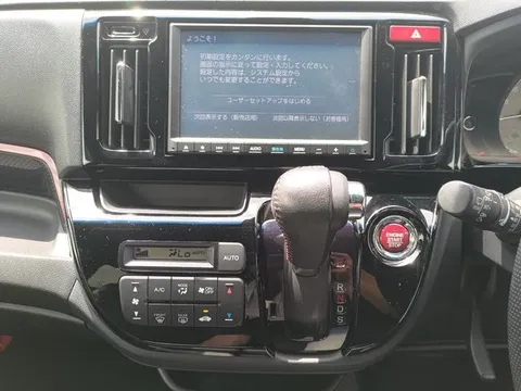 Honda N-WGN Custom