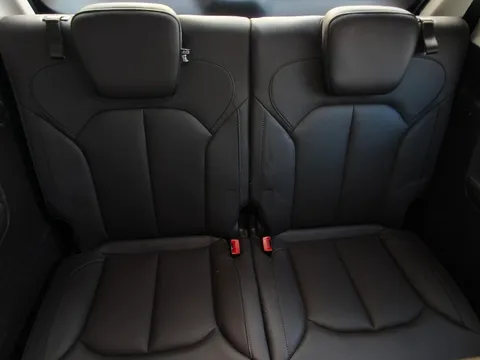 Roewe RX8