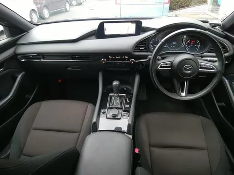 Mazda MAZDA3 Fastback