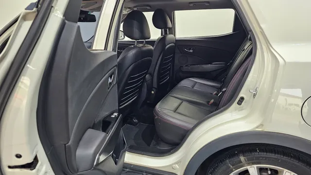SsangYong Tivoli XLV (Tivoli Air)