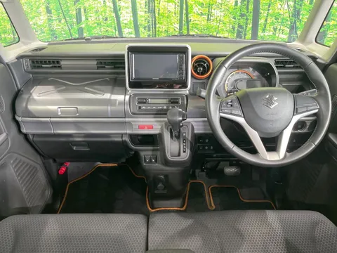 Suzuki Spacia Gear