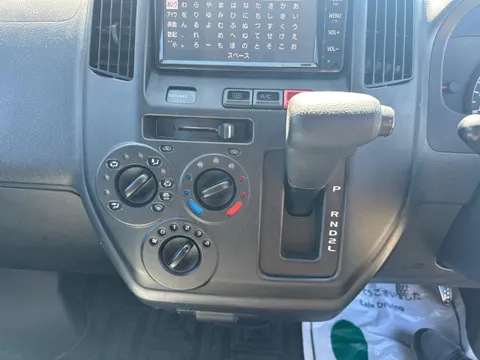 Toyota TownAce Van