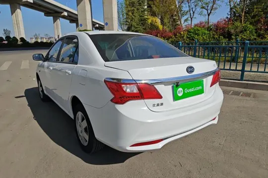 BYD F3