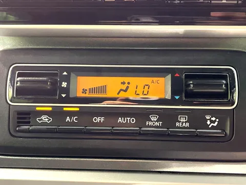 Suzuki Spacia Gear