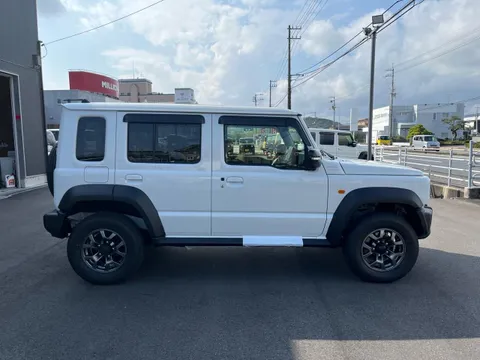 Suzuki Jimny Nomade