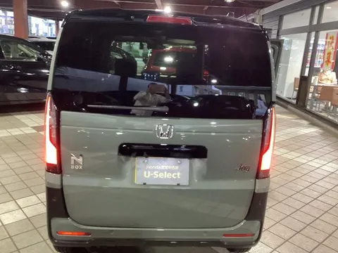 Honda N-BOX Joy